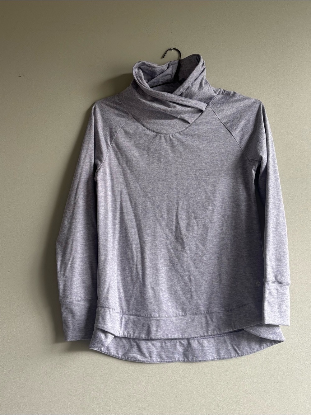 Apana Lavender Cowl Neck Long Sleeve‎ Pullover Athletic/Yoga